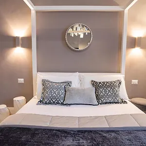 Bed and breakfast Cardilli Luxury, Roma