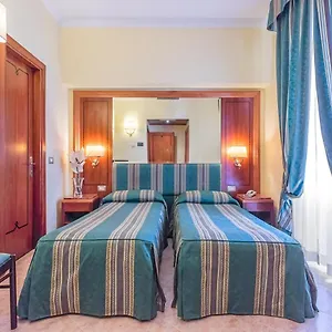 Hotel Raeli Lux, Rome