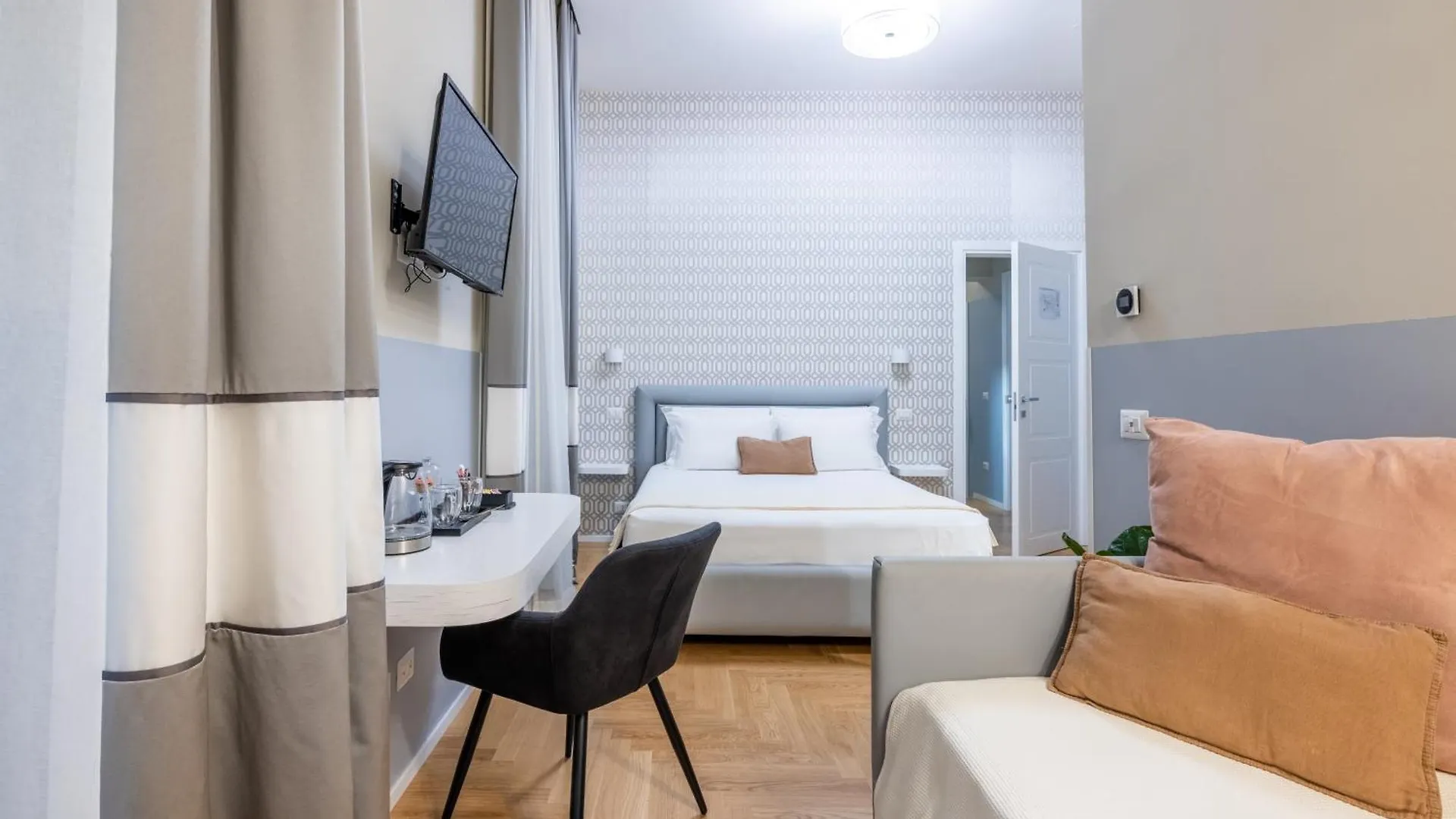 فندق مبيت وإفطار Suites Romae Rex
